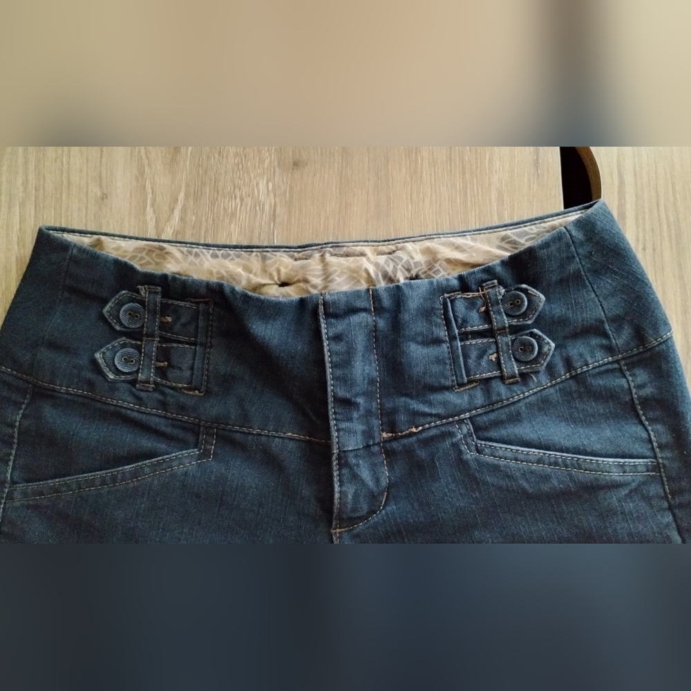 Boom Boom Jeans Juniors Size 5 Dark Blue Denim Bermuda Shorts - Picture 5 of 15